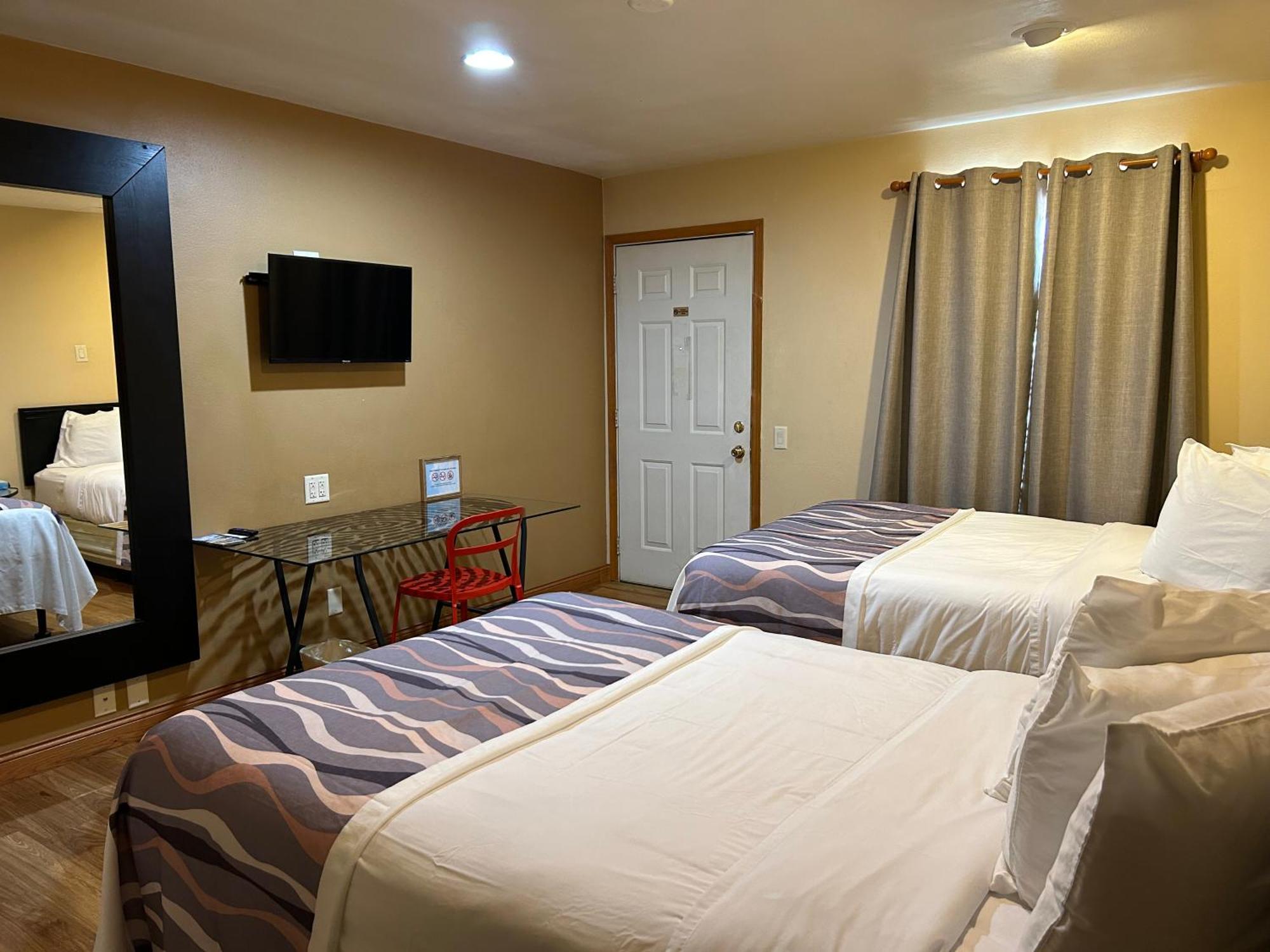 Valued Stay Mayflower Madison Esterno foto